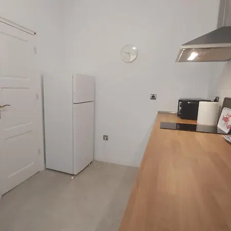 Del Parque Flats Uncibay Balcony Apartment Malaga